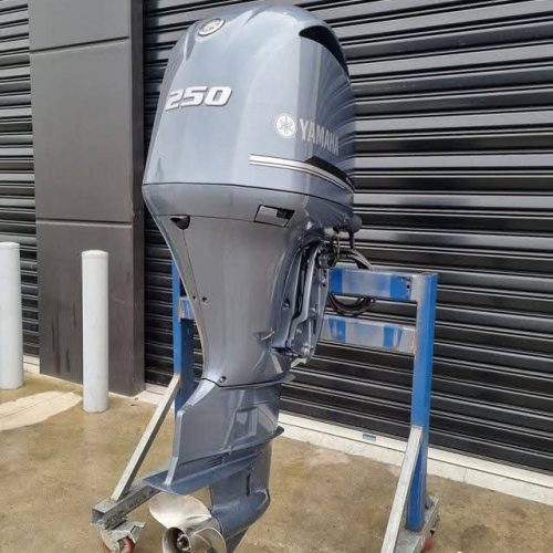 Yamaha F-250HP 4-Stroke Outboard (EFI)