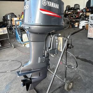 200HP YAMAHA 2 STROKE