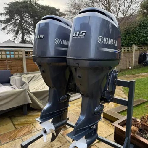 Pair Of f115 HP Yamaha 4 Stroke 2013