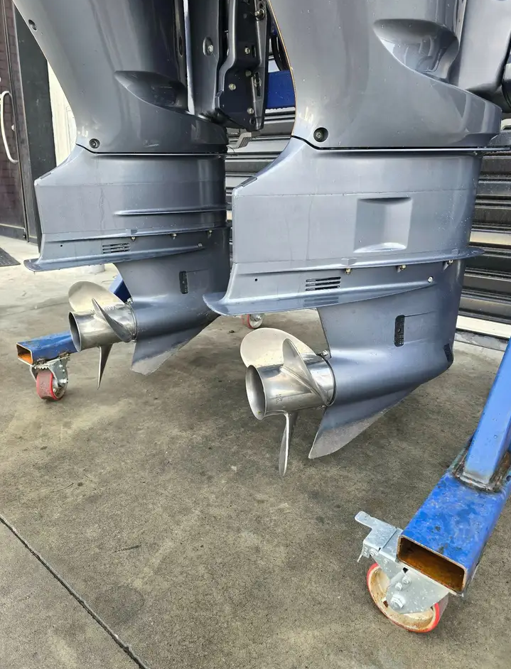 Twin F300 HP Yamaha 4 Stroke - Image 6
